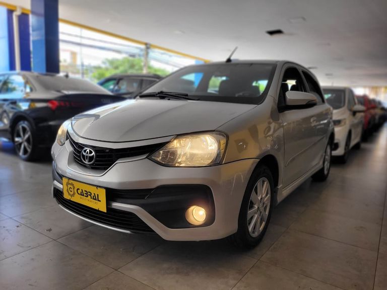 Toyota ETIOS XLS 1.5 Flex 5p Aut.