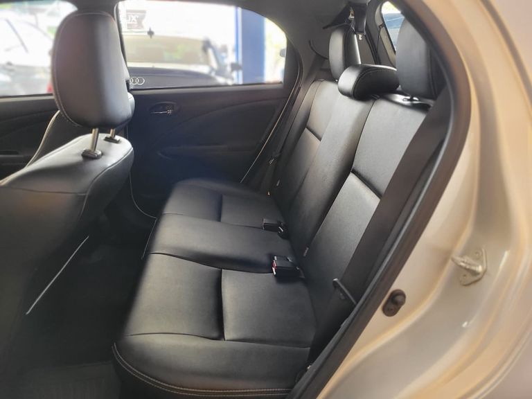 Toyota ETIOS XLS 1.5 Flex 5p Aut.