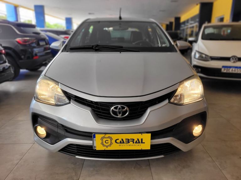 Toyota ETIOS XLS 1.5 Flex 5p Aut.