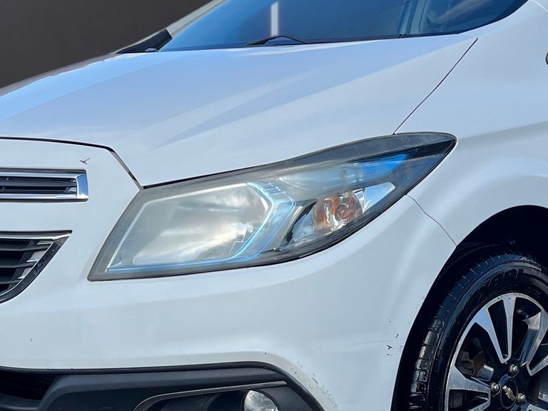 Chevrolet ONIX HATCH LTZ 1.4 8V FlexPower 5p Mec.