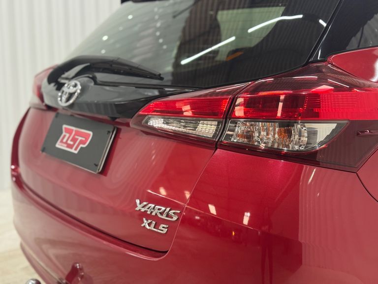 Toyota YARIS XLS Connect 1.5 Flex 16V 5p Aut.