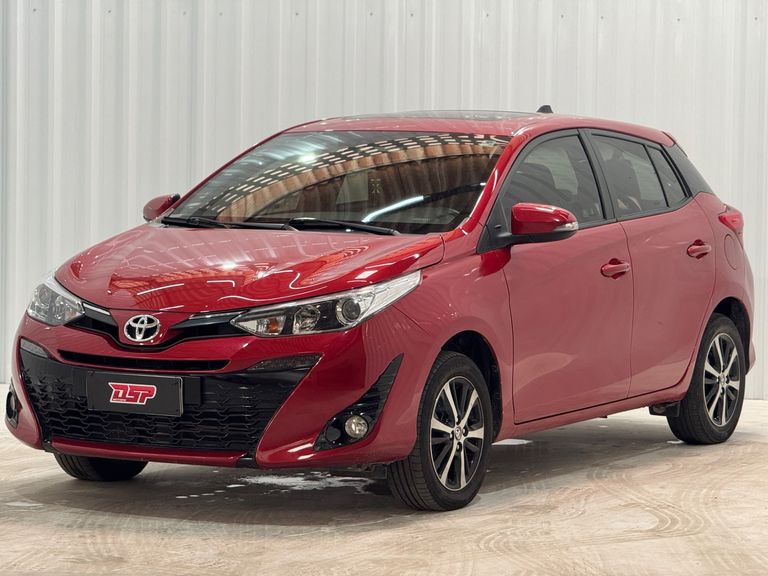 Toyota YARIS XLS Connect 1.5 Flex 16V 5p Aut.