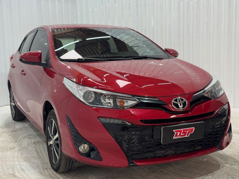 Toyota YARIS XLS Connect 1.5 Flex 16V 5p Aut.