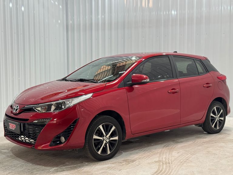 Toyota YARIS XLS Connect 1.5 Flex 16V 5p Aut.