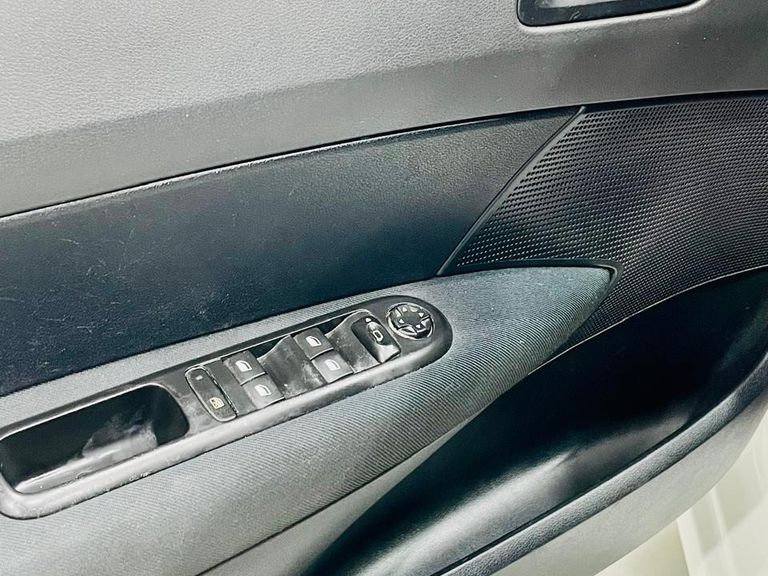 Peugeot 308 Allure 1.6 Flex 16V 5p Mec.