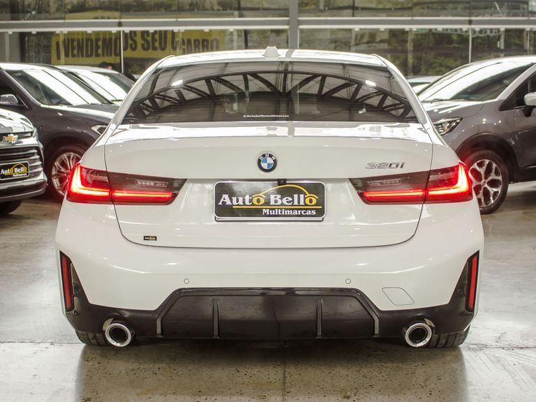 BMW 320iA 2.0 TB M Sport A.Flex/M.Sport 4p