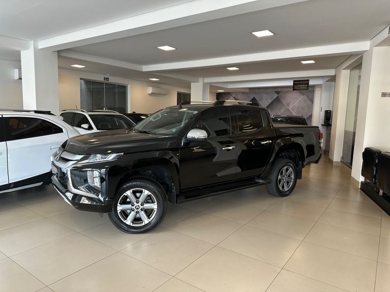Mitsubishi L200 Triton Sport HPE 2.4 CD Diesel Aut.