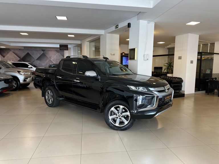 Mitsubishi L200 Triton Sport HPE 2.4 CD Diesel Aut.