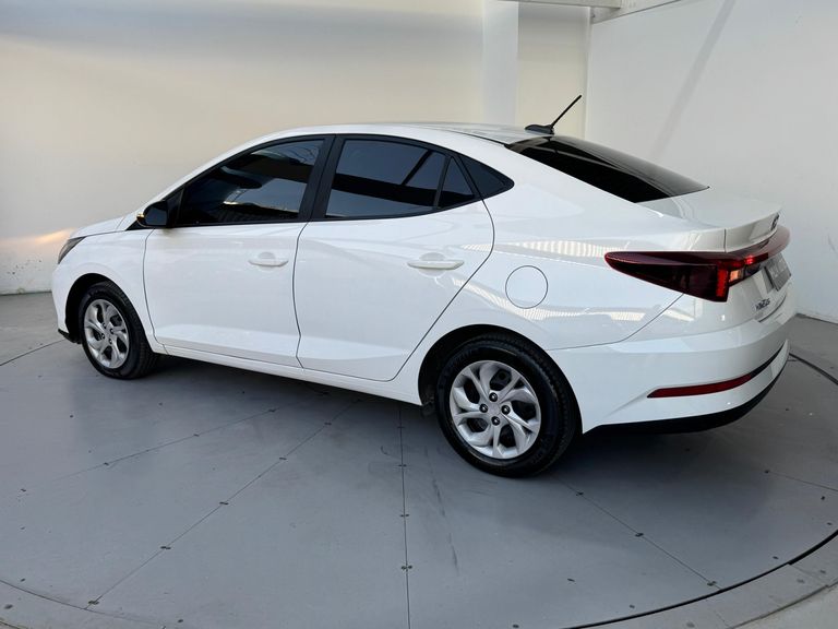 Hyundai HB20S Comfort Plus 1.0 Flex 12V Mec.