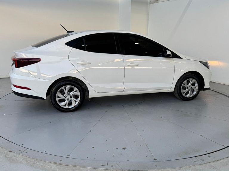 Hyundai HB20S Comfort Plus 1.0 Flex 12V Mec.