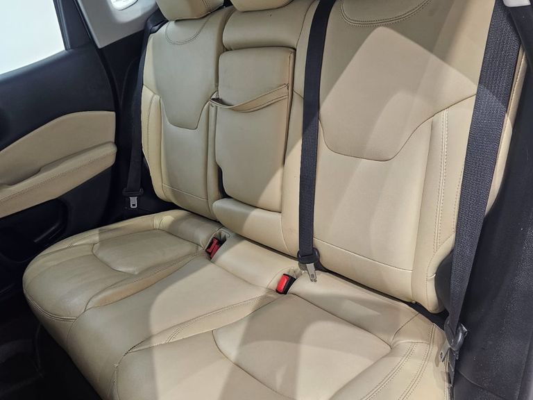 Jeep COMPASS LONGITUDE 2.0 4x2 Flex 16V Aut.