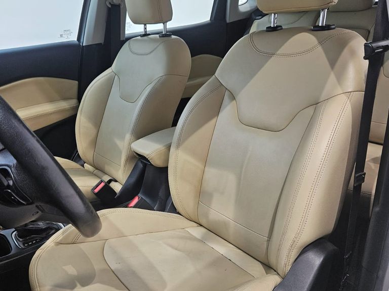 Jeep COMPASS LONGITUDE 2.0 4x2 Flex 16V Aut.