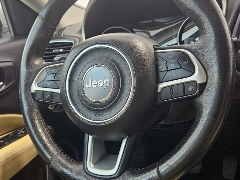 Jeep COMPASS LONGITUDE 2.0 4x2 Flex 16V Aut.