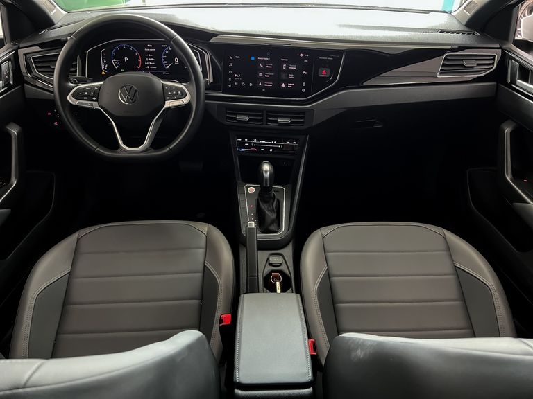 VolksWagen Nivus Highline 1.0 200 TSI Flex Aut.