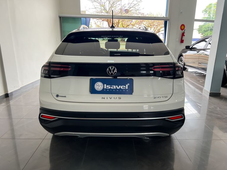 VolksWagen Nivus Highline 1.0 200 TSI Flex Aut.