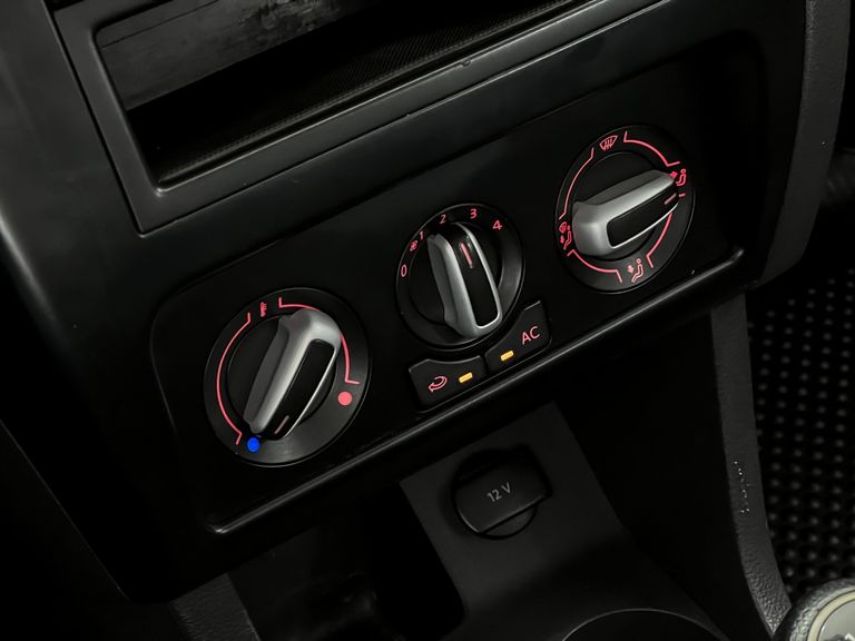 VolksWagen Fox 1.0 Mi Total Flex 8V 5p