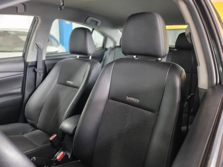Toyota YARIS XS Sedan 1.5 Flex 16V 4p Aut.