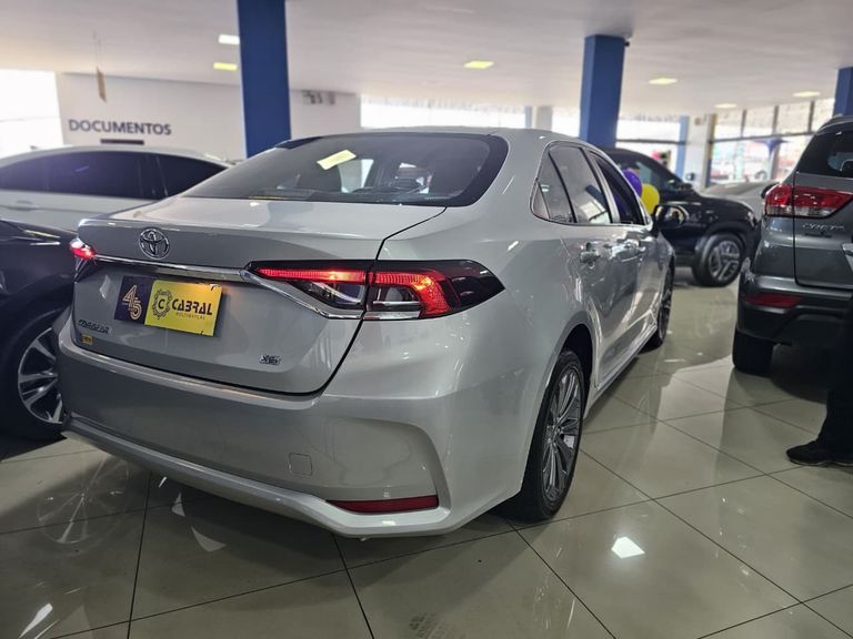 Toyota Corolla XEi 2.0 Flex 16V Aut.