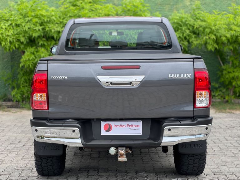 Toyota Hilux CD SR 4x4 2.8 TDI Diesel Aut.
