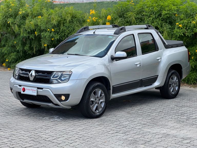 Renault DUSTER OROCH Dyna. 2.0 Flex 16V Aut.