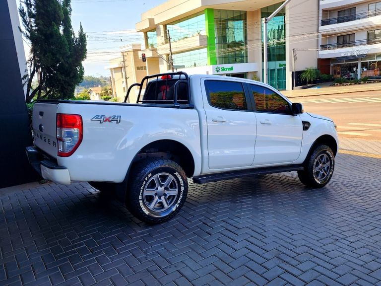 Ford Ranger XLS 2.2 4x4 CD Diesel Aut.