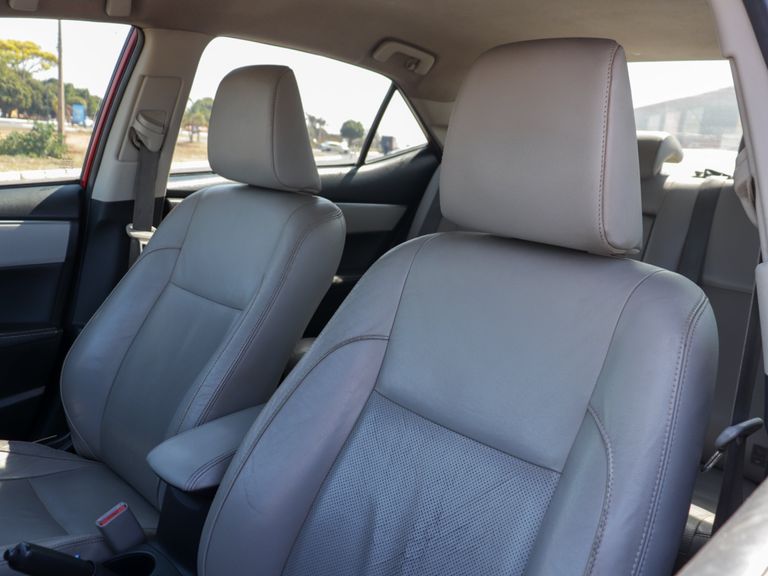 Toyota Corolla XEi 2.0 Flex 16V Aut.