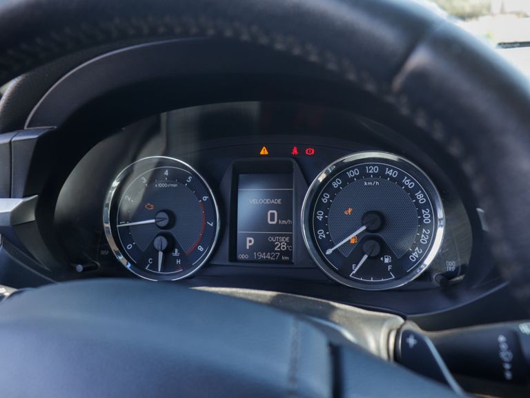 Toyota Corolla XEi 2.0 Flex 16V Aut.