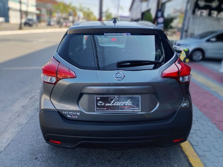 Nissan KICKS S Direct 1.6 16V Flex 5p Aut.
