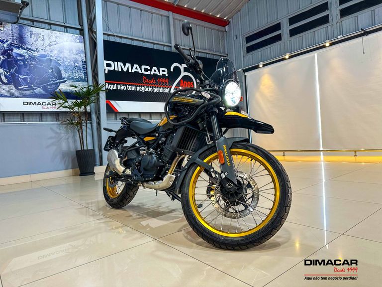 Royal Enfield Hanle Black