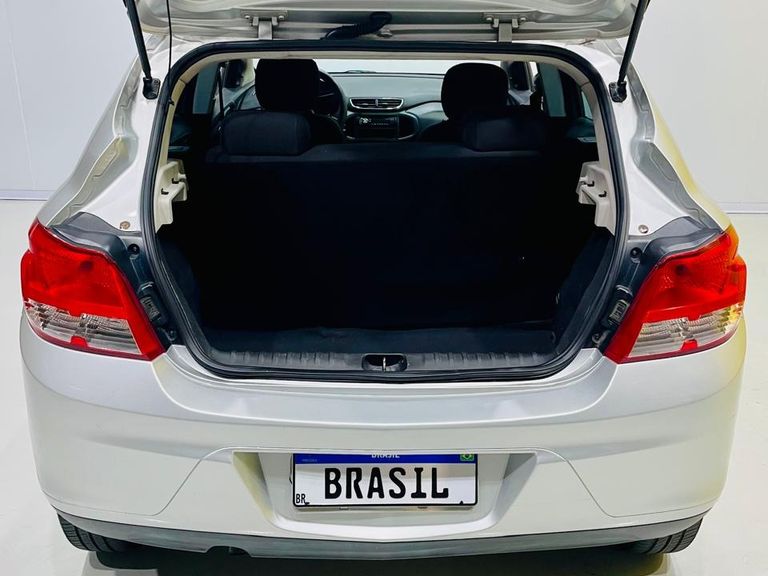 Chevrolet ONIX HATCH LT 1.0 8V FlexPower 5p Mec.