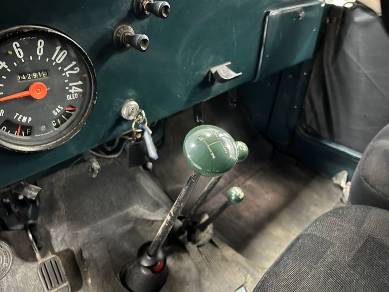 Ford Jeep Willys clássico CJ5 - 1961