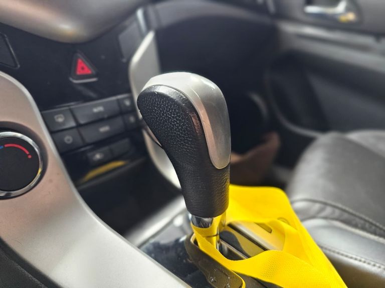 Chevrolet CRUZE LT 1.8 16V FlexPower 4p Aut.