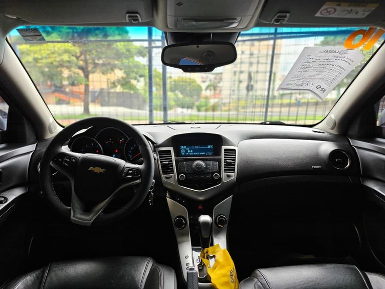 Chevrolet CRUZE LT 1.8 16V FlexPower 4p Aut.