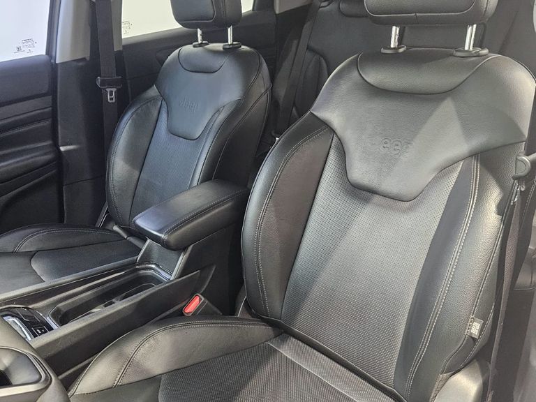 Jeep COMPASS LONG. T270 1.3 TB 4x2 Flex Aut.