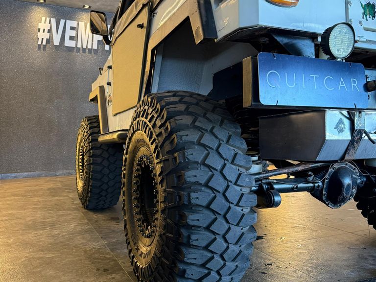 Engesa Engesa 4x4 4.0 Diesel