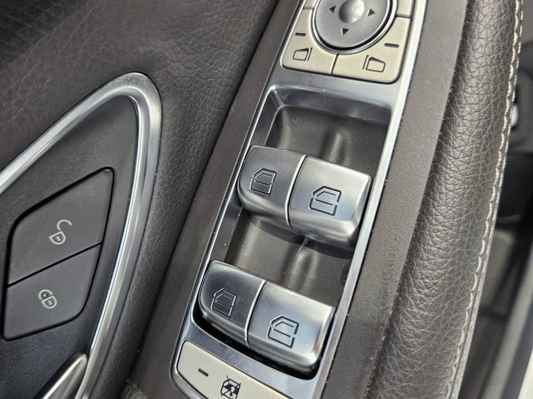 Mercedes C-180 CGI Avant. 1.6/1.6 FlexTB 16V Aut.