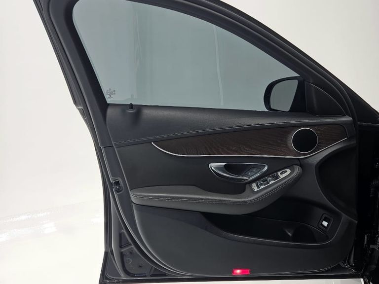 Mercedes C-180 CGI Avant. 1.6/1.6 FlexTB 16V Aut.