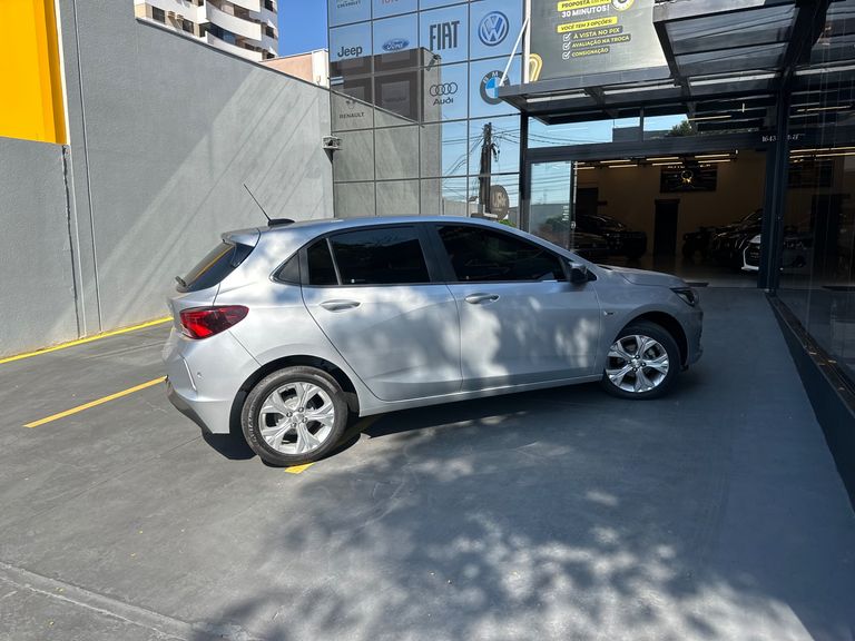 Chevrolet ONIX HATCH PREM. 1.0 12V TB Flex 5p Aut.
