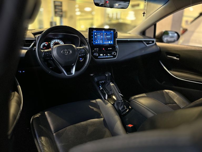 Toyota Corolla XEi 2.0 Flex 16V Aut.