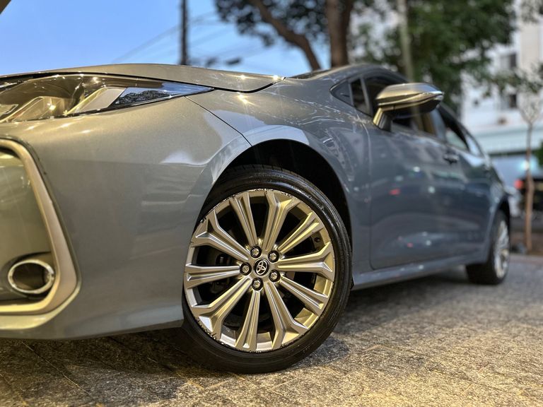 Toyota Corolla XEi 2.0 Flex 16V Aut.