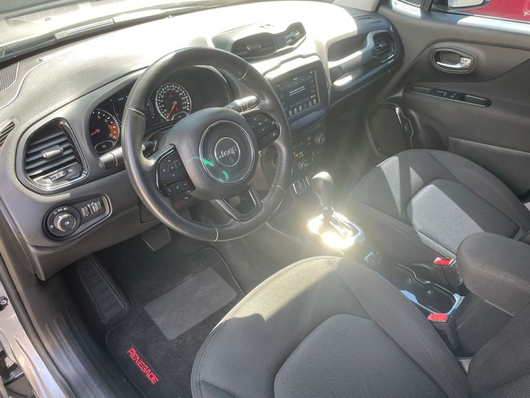 Jeep Renegade Sport 1.8 4x2 Flex 16V Aut.