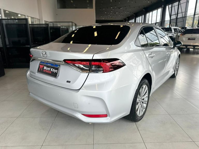 Toyota Corolla XEi 2.0 Flex 16V Aut.