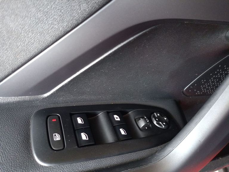 Peugeot 2008 Griffe 1.6 Turbo Flex 16V 5p Aut.