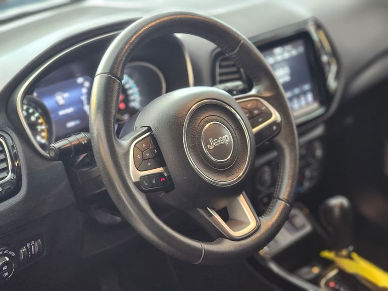Jeep COMPASS LONGITUDE 2.0 4x2 Flex 16V Aut.