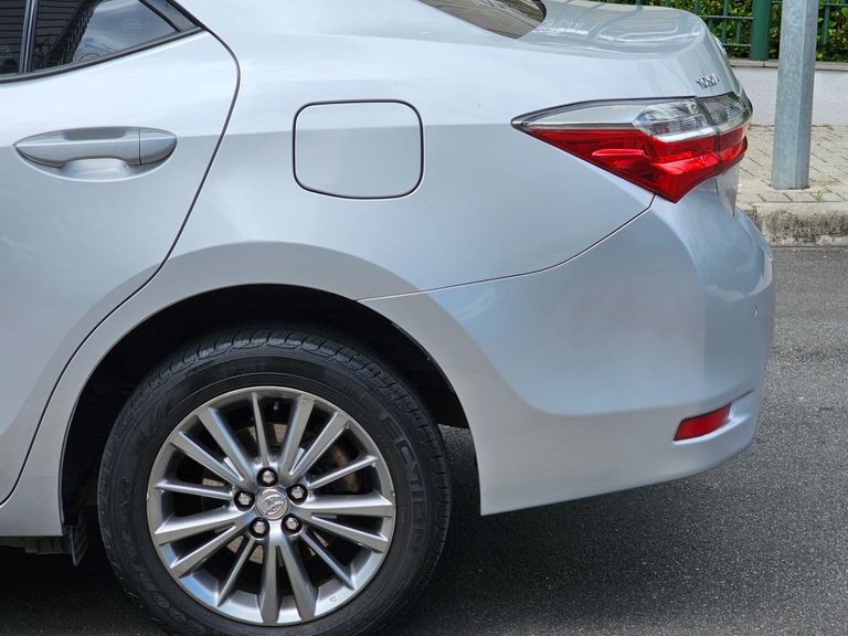 Toyota Corolla GLi Upper 1.8 Flex 16V Aut.