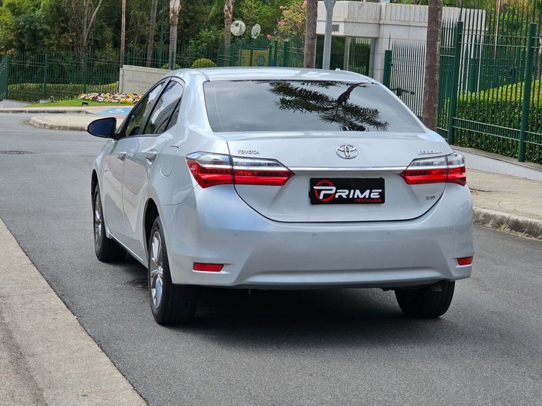 Toyota Corolla GLi Upper 1.8 Flex 16V Aut.