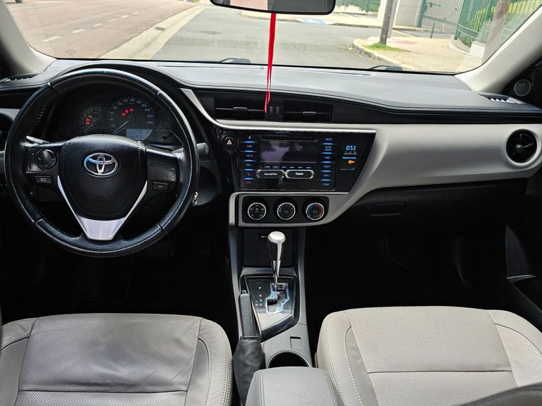 Toyota Corolla GLi Upper 1.8 Flex 16V Aut.