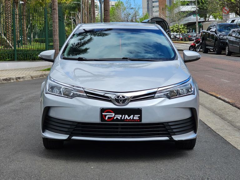Toyota Corolla GLi Upper 1.8 Flex 16V Aut.