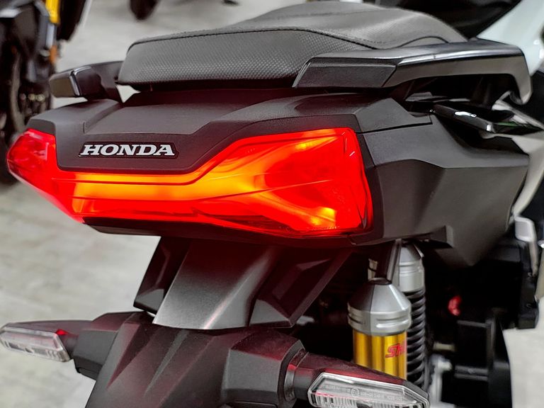 HONDA ADV 150