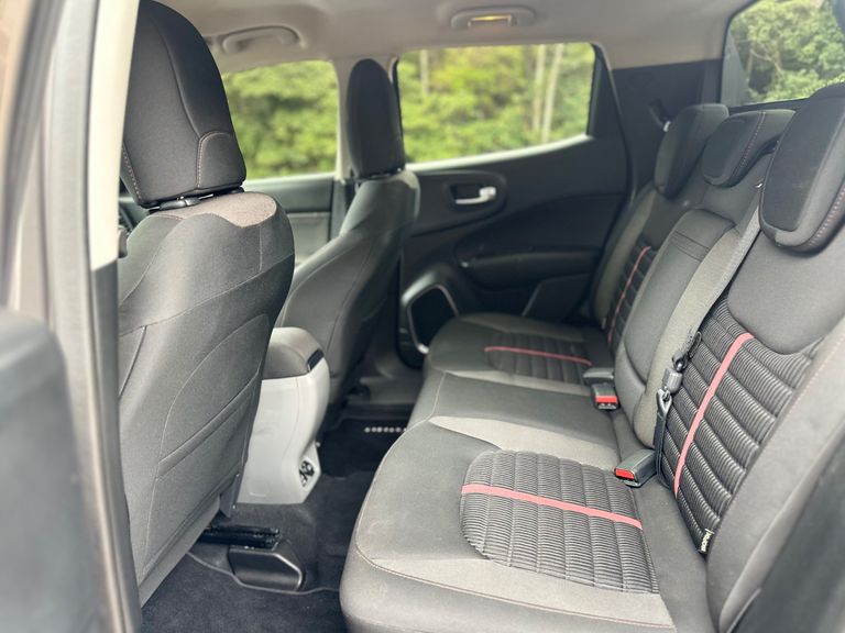 Fiat Toro Freedom Road 2.4 16V Flex Aut.